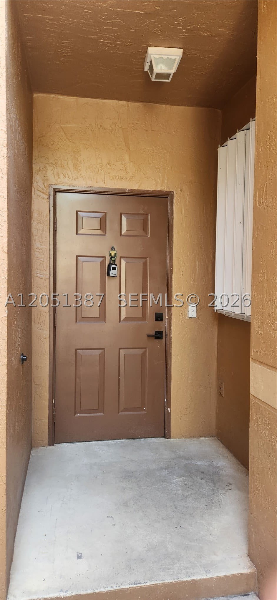 1599 Veracruz Ln – photo 4