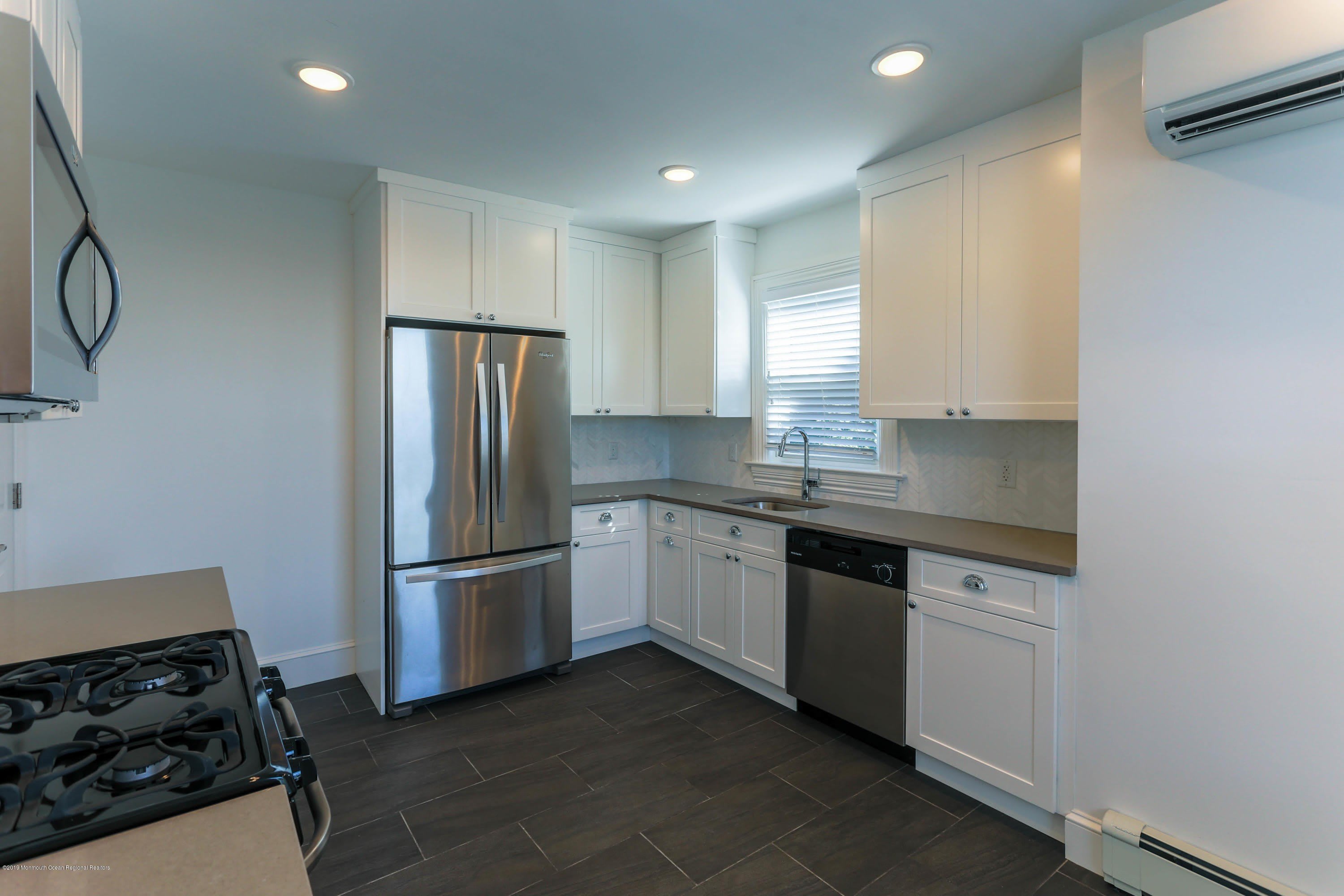 35 Ocean Boulevard – photo 5