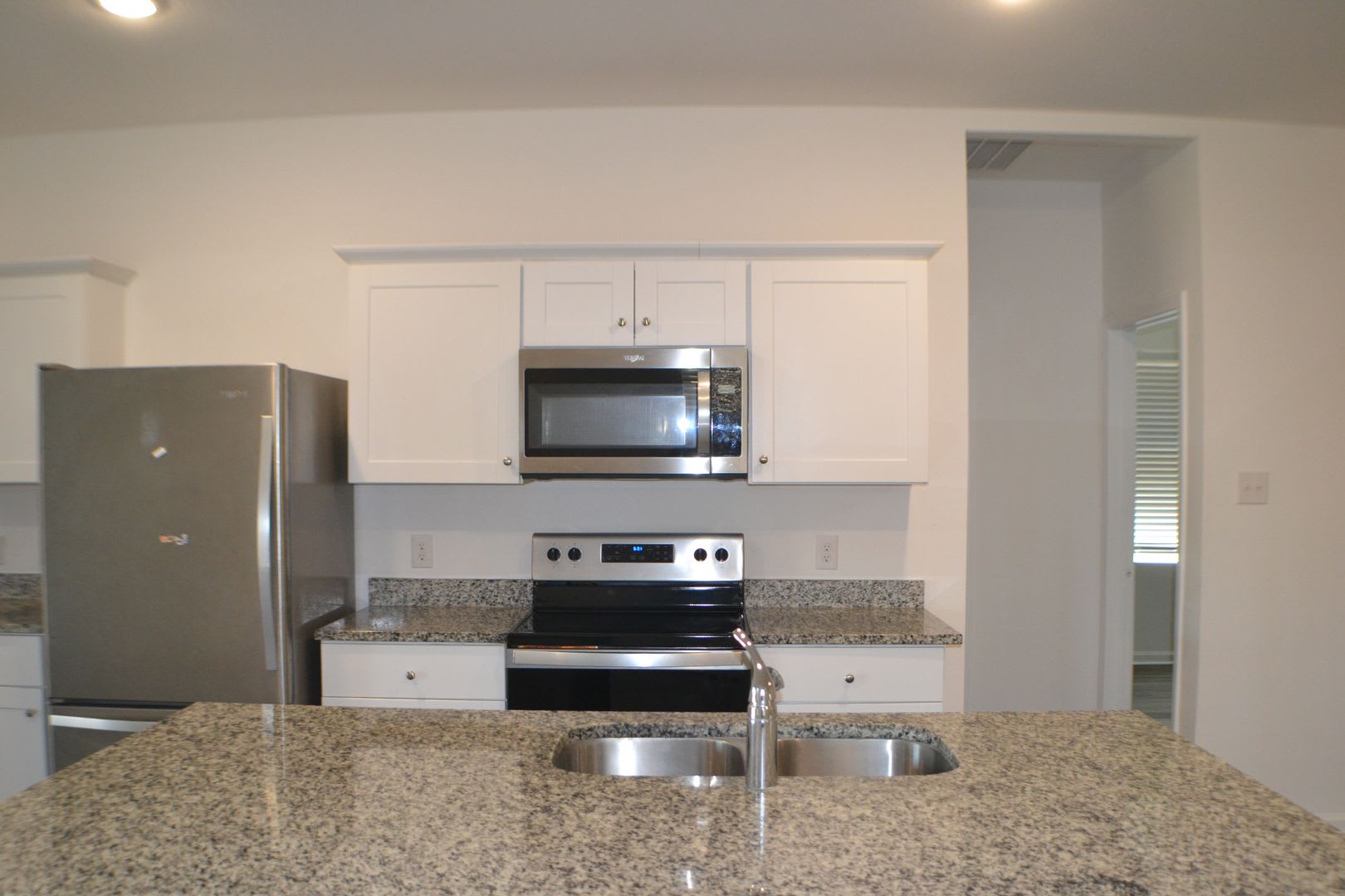 House 3 Bed 2 Bath in Forney for rent – photo 3