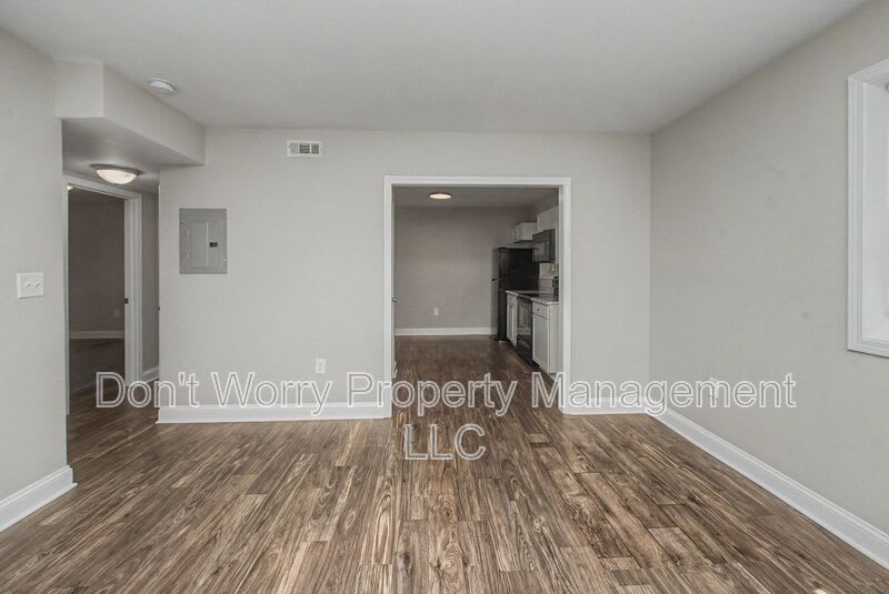 615 Dumaine Street E – photo 4