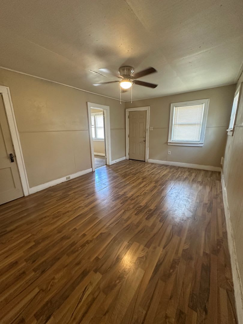 1112 S Hayden Duplex – photo 3