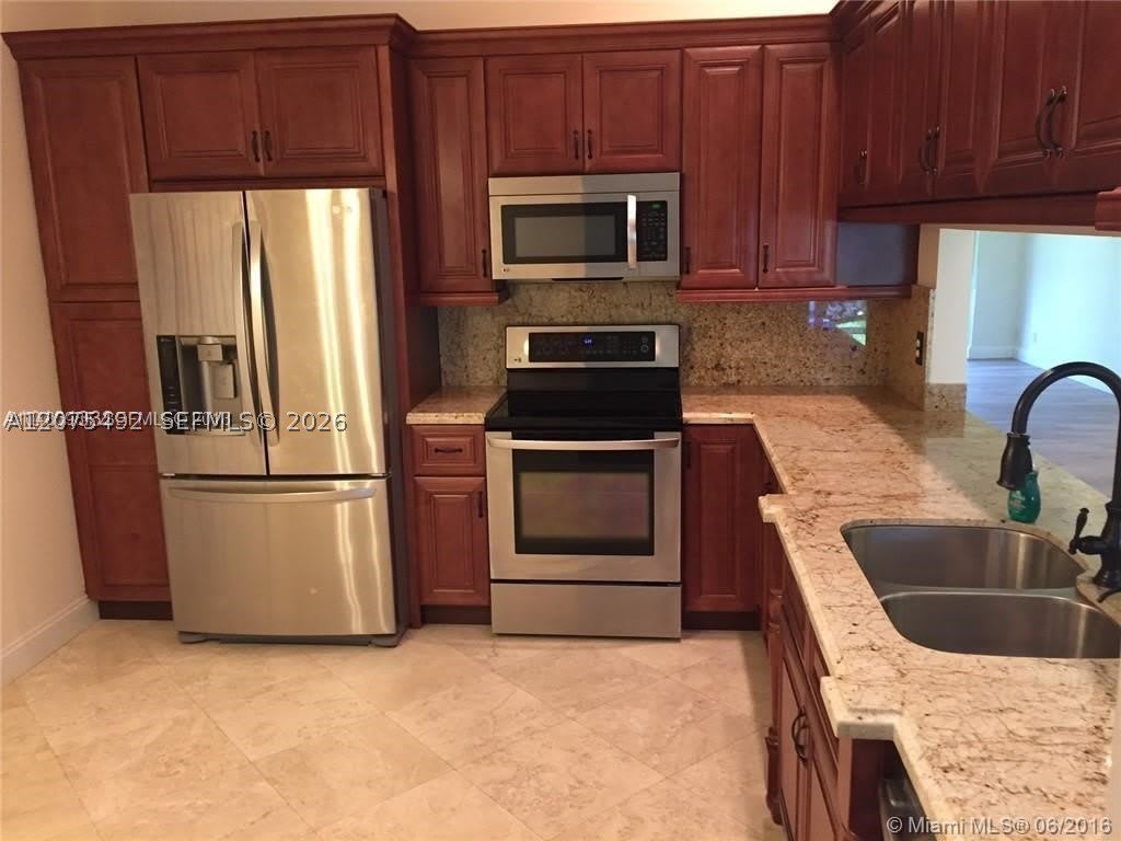 5201 Sw 31St Ave – photo 3