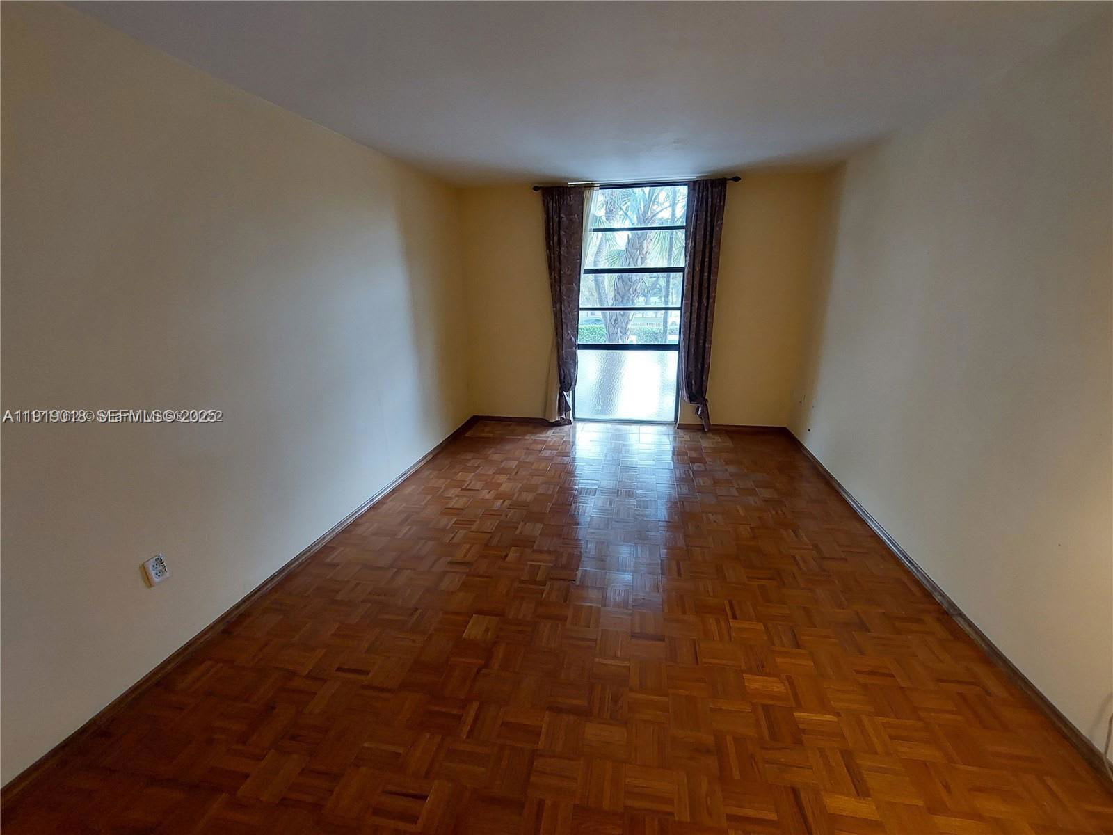 2080 Northeast 167th Street – photo 4