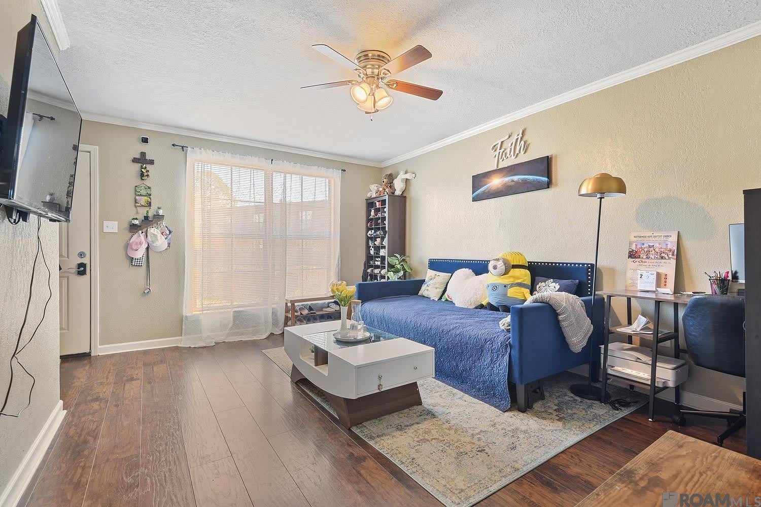 10300 W Winston Ave – photo 1