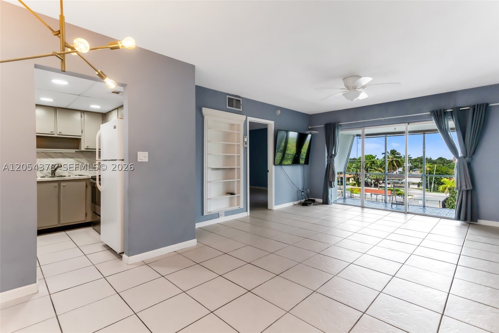 3000 NE 16th Ave – photo 2