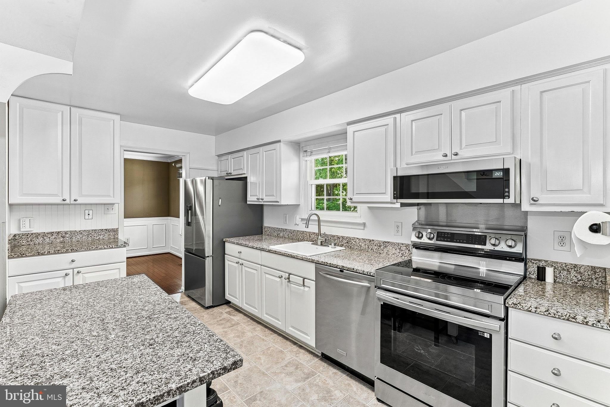 10163 YORKTOWN Way – photo 3