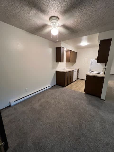 419 E Hawthorne Rd – photo 1