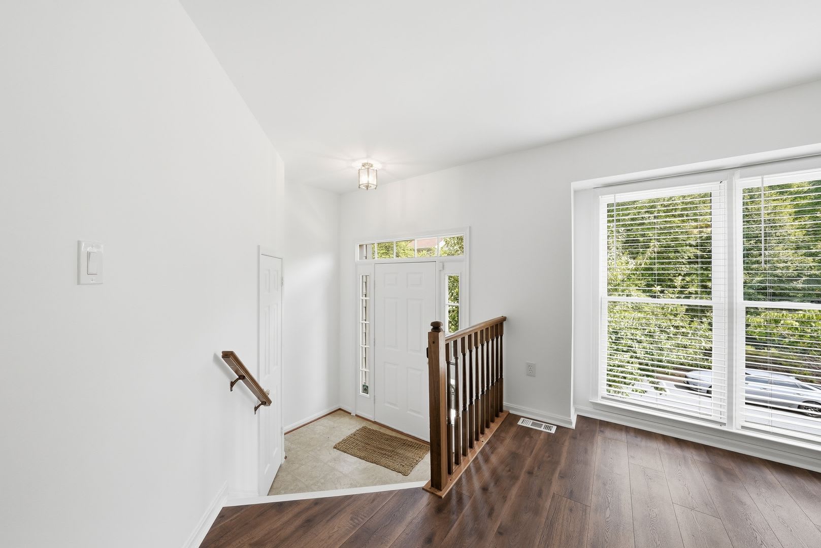 Spacious 3BR Townhome with Garage, Loft & Walkout Basement – Available for Immediate Occupancy! – photo 5