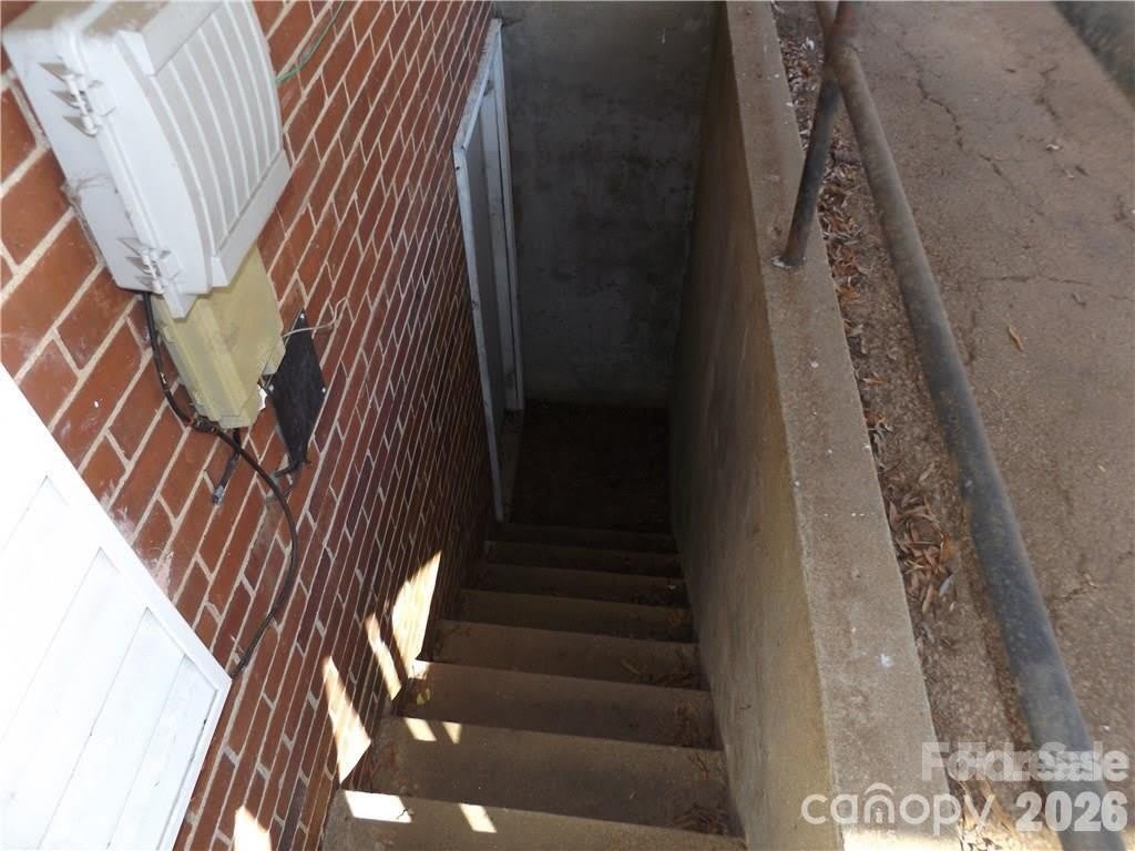 1024 8th Street NE – photo 4