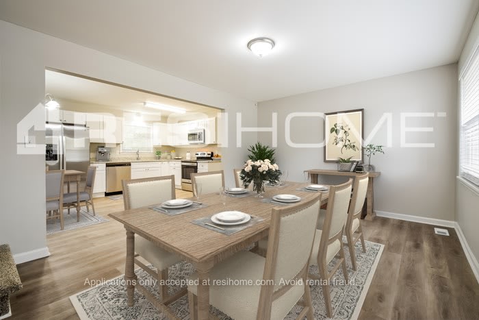 8283 Brittany Lane – photo 4