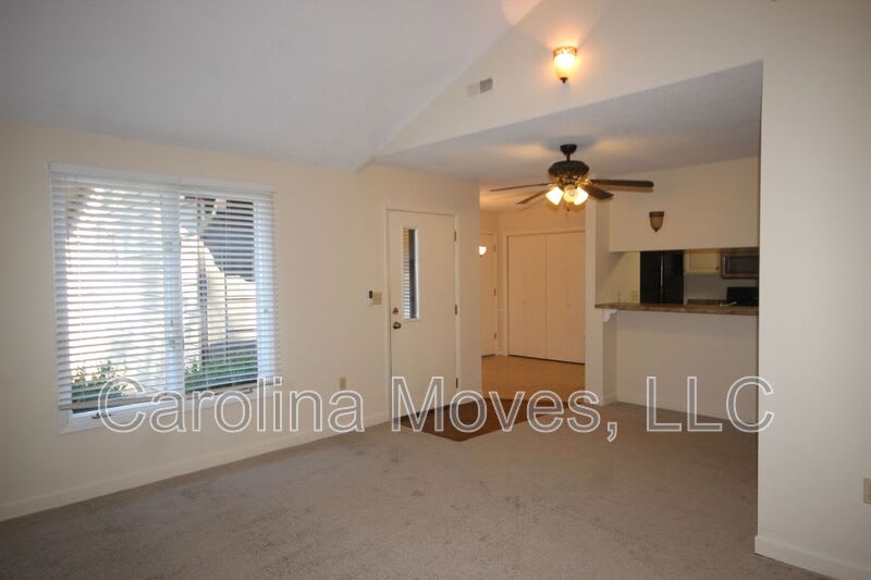 324 Skylark Circle – photo 4