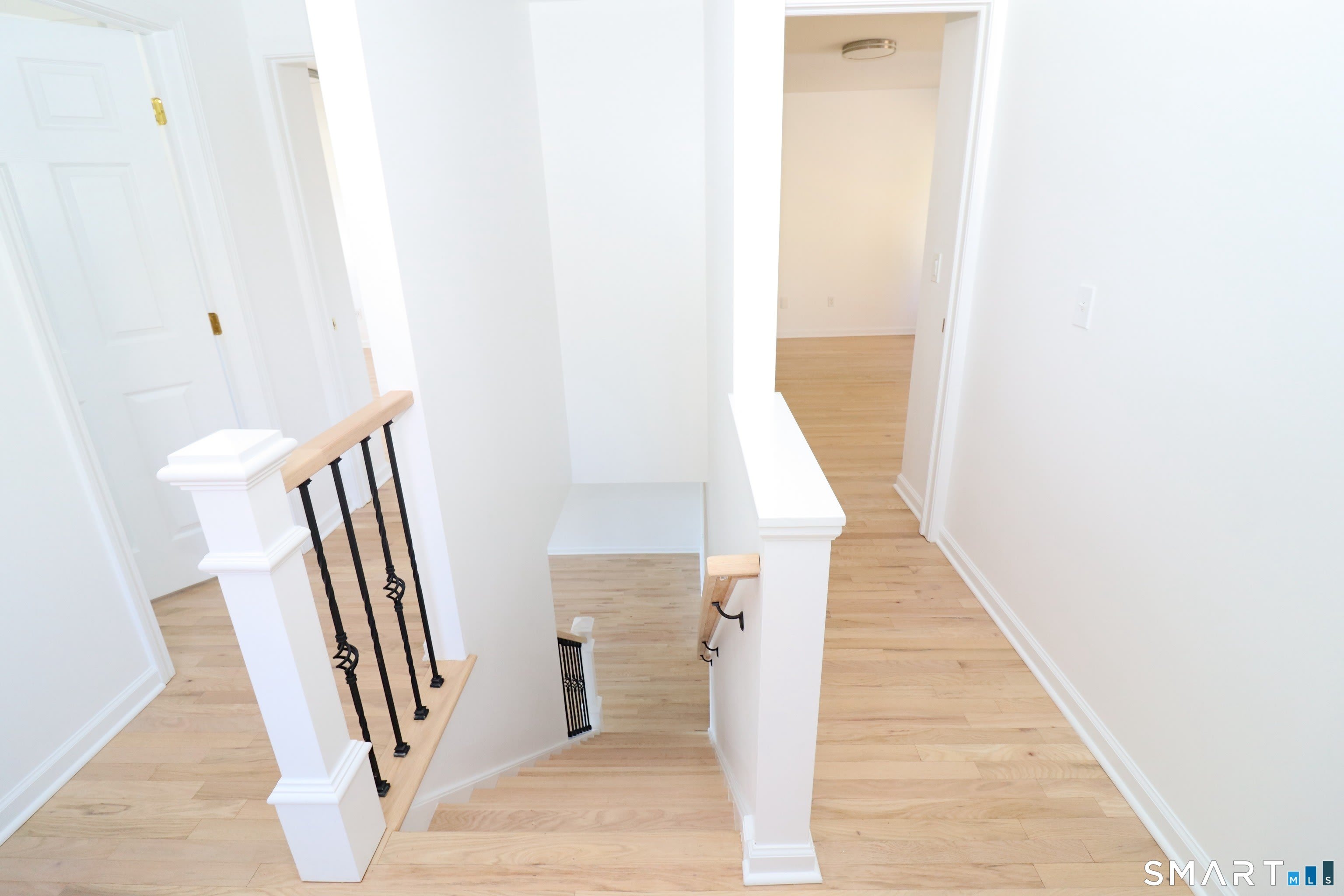 32 34 May Street – photo 3