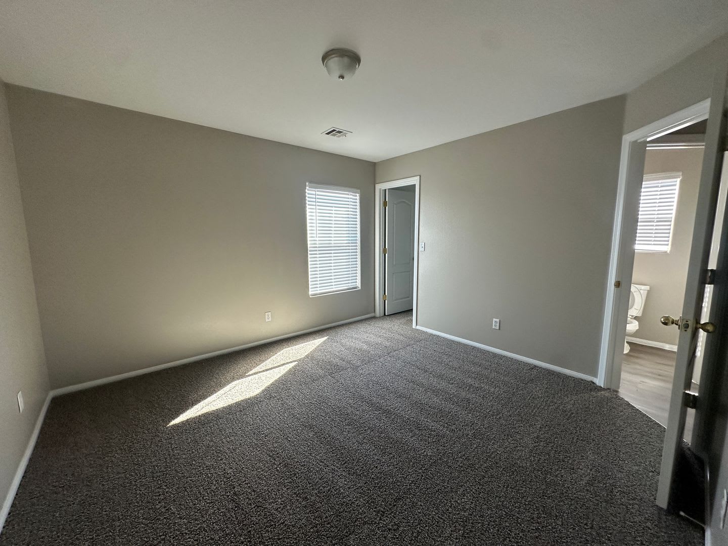 3 Bedroom Home For Rent In Henderson – photo 4