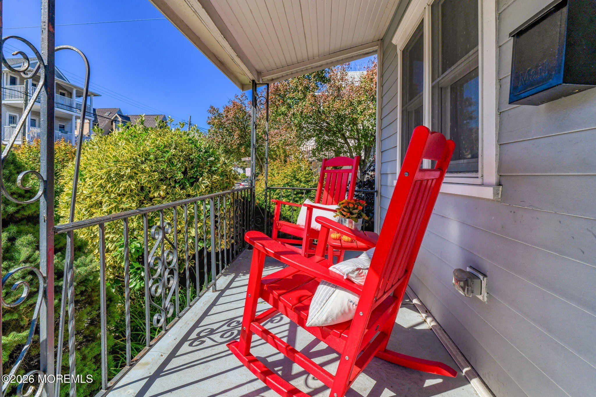 77 Abbott Avenue – photo 2