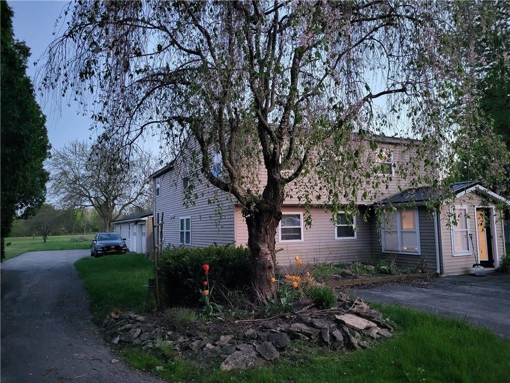 3973 North Avenue – photo 1