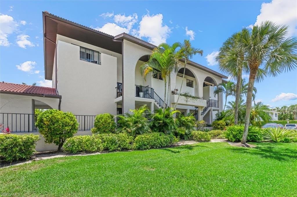 1400 Blue Point Ave – photo 2