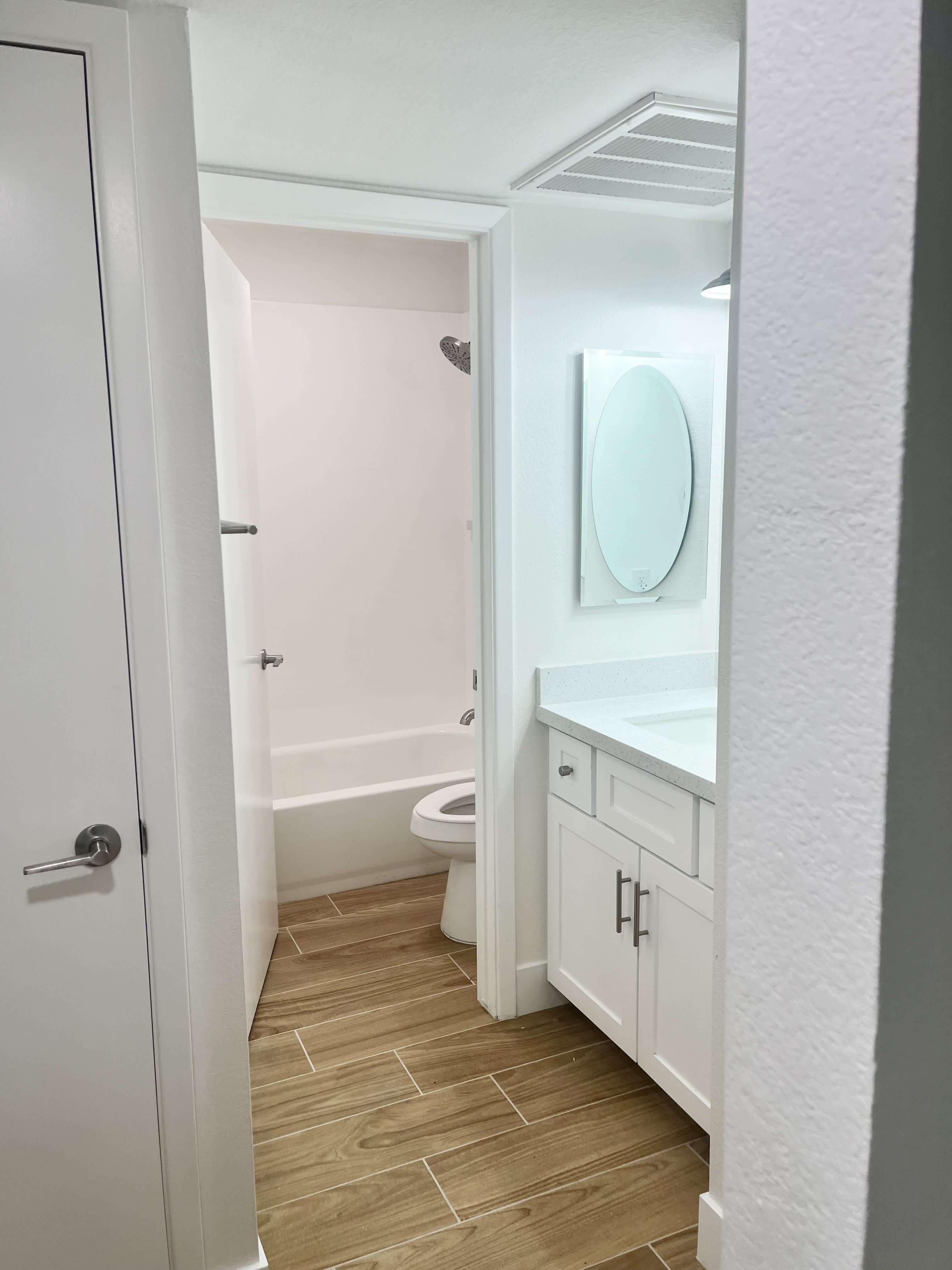 2025 N Richland St – photo 5