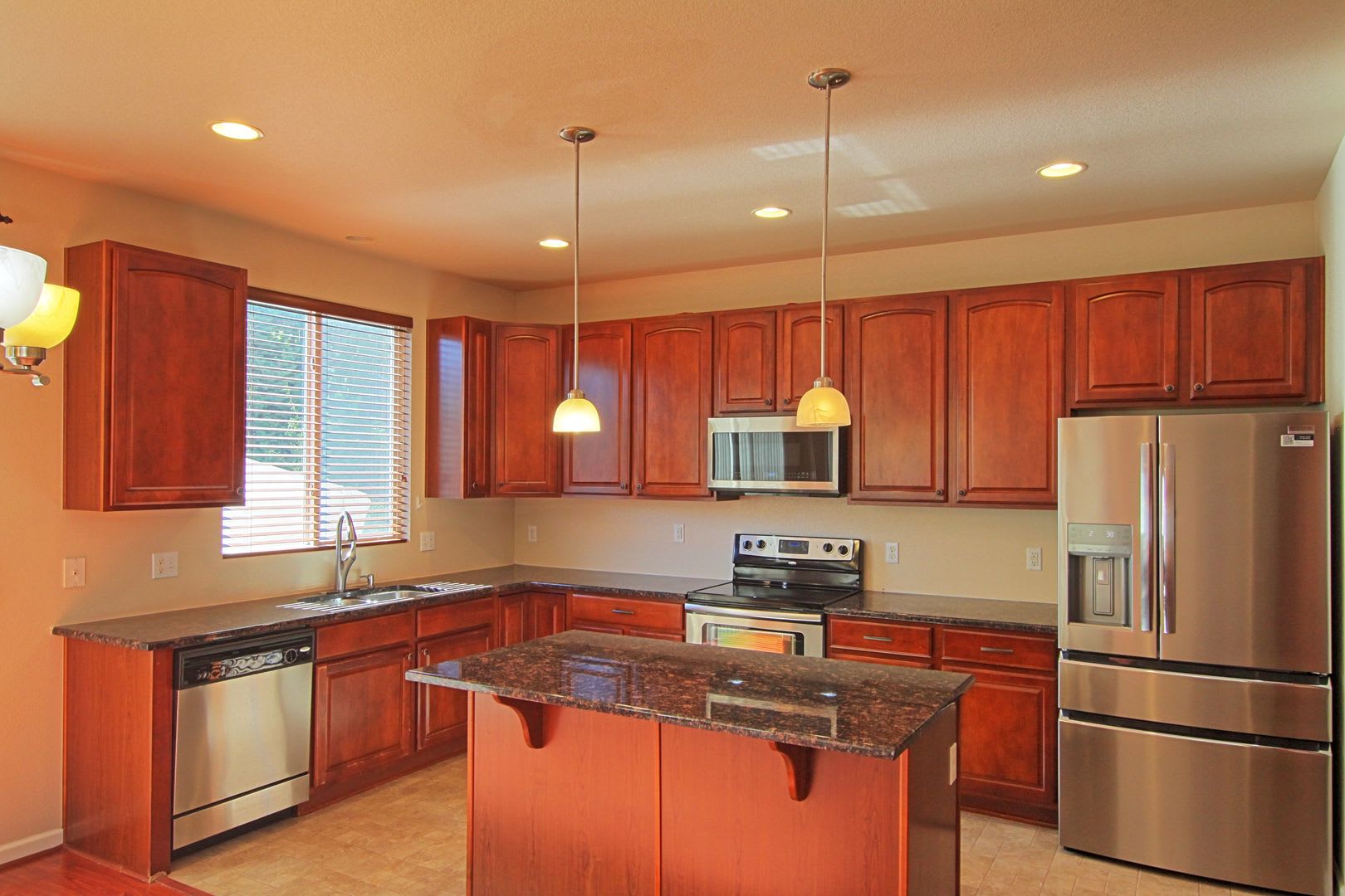 3 bed 2.5 bath House in Southcreek – photo 5