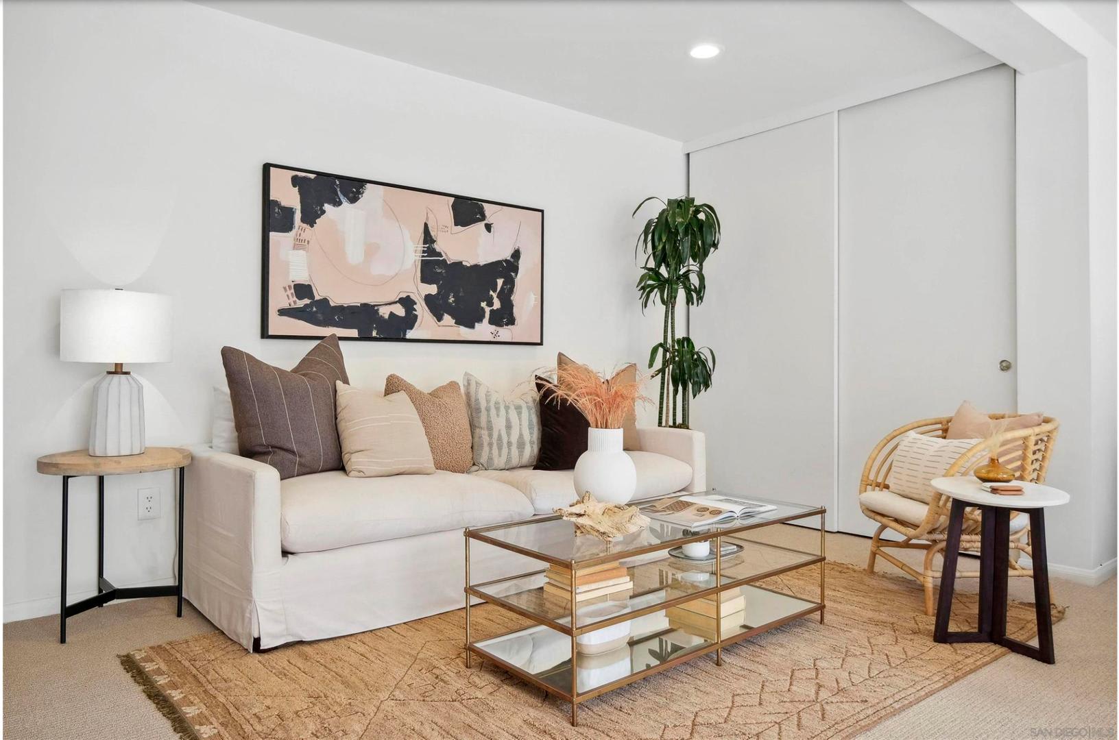 Furnished La Jolla Studio – Across the Street from Beach Access! – photo 2
