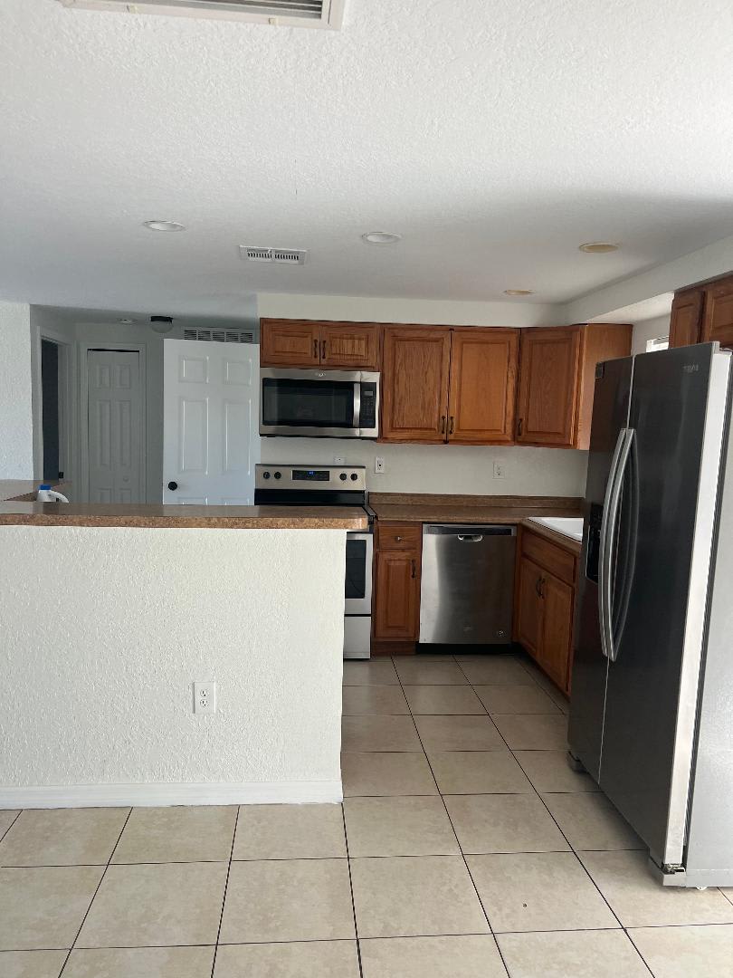 6300 Limerick Ave – photo 4