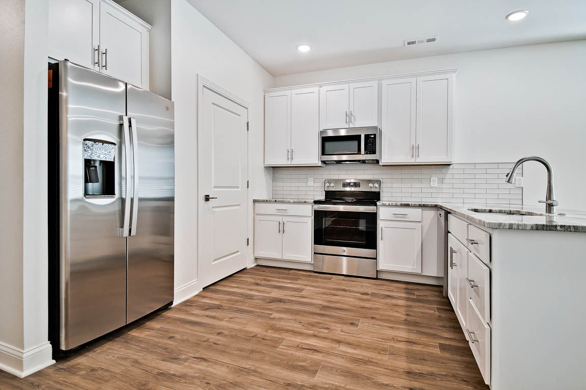 361 Turnberry Court – photo 5