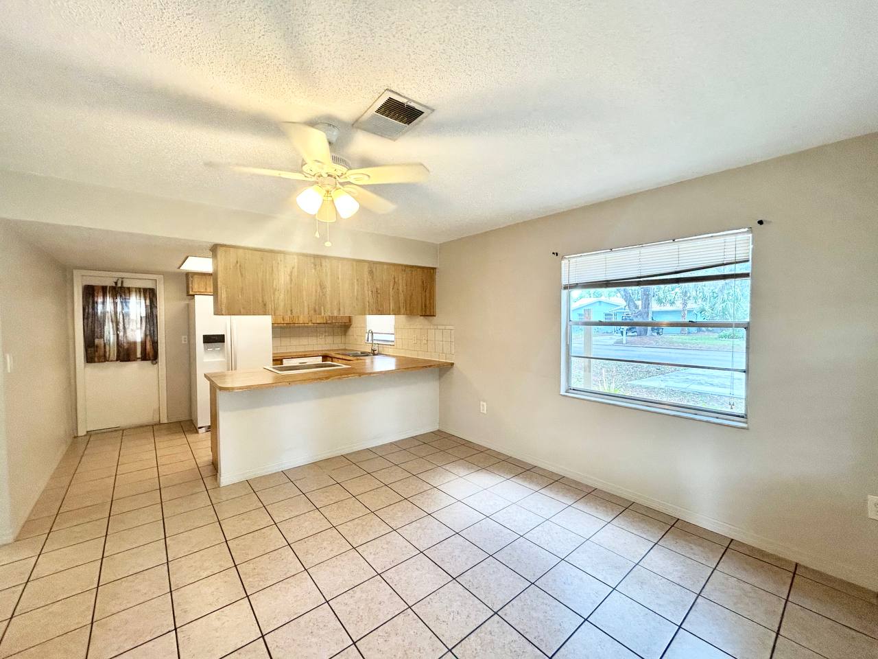 5800 Montana Ave – photo 5