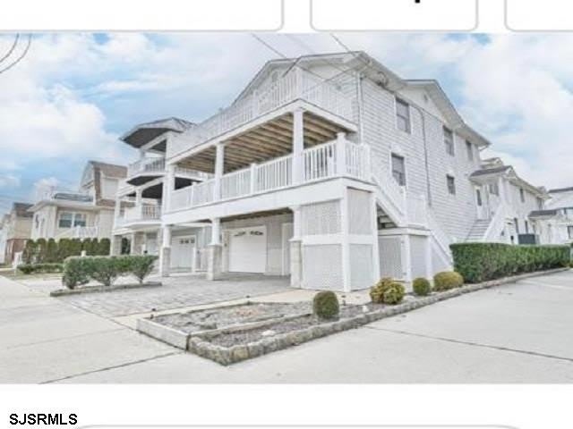 18 N Adams Avenue – photo 2
