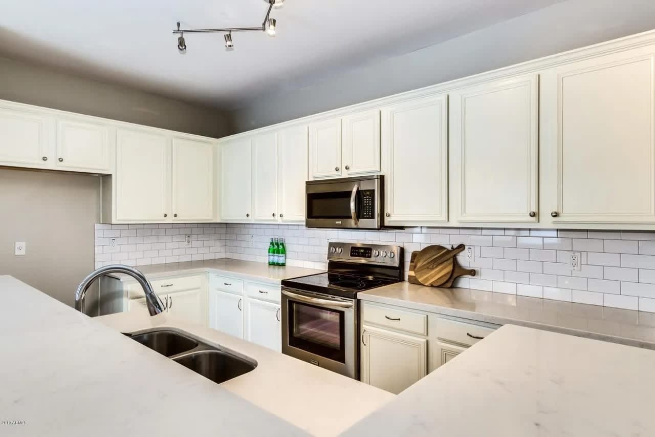 17052 W Sonora St – photo 5