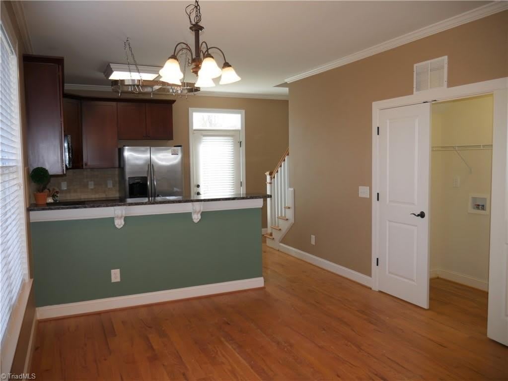 1330 Mint Street – photo 4