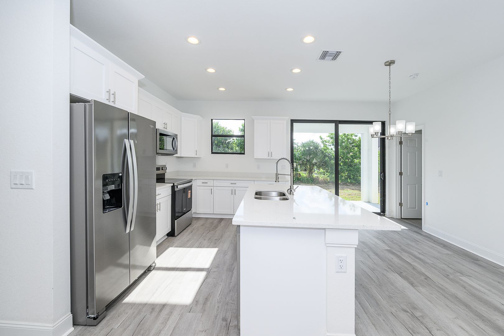 Brand-New Construction in Port Charlotte! – photo 2