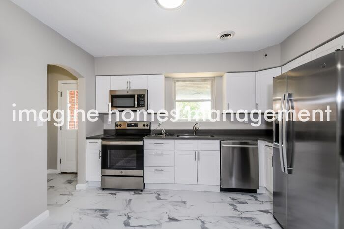 3821 Regal Place – photo 5