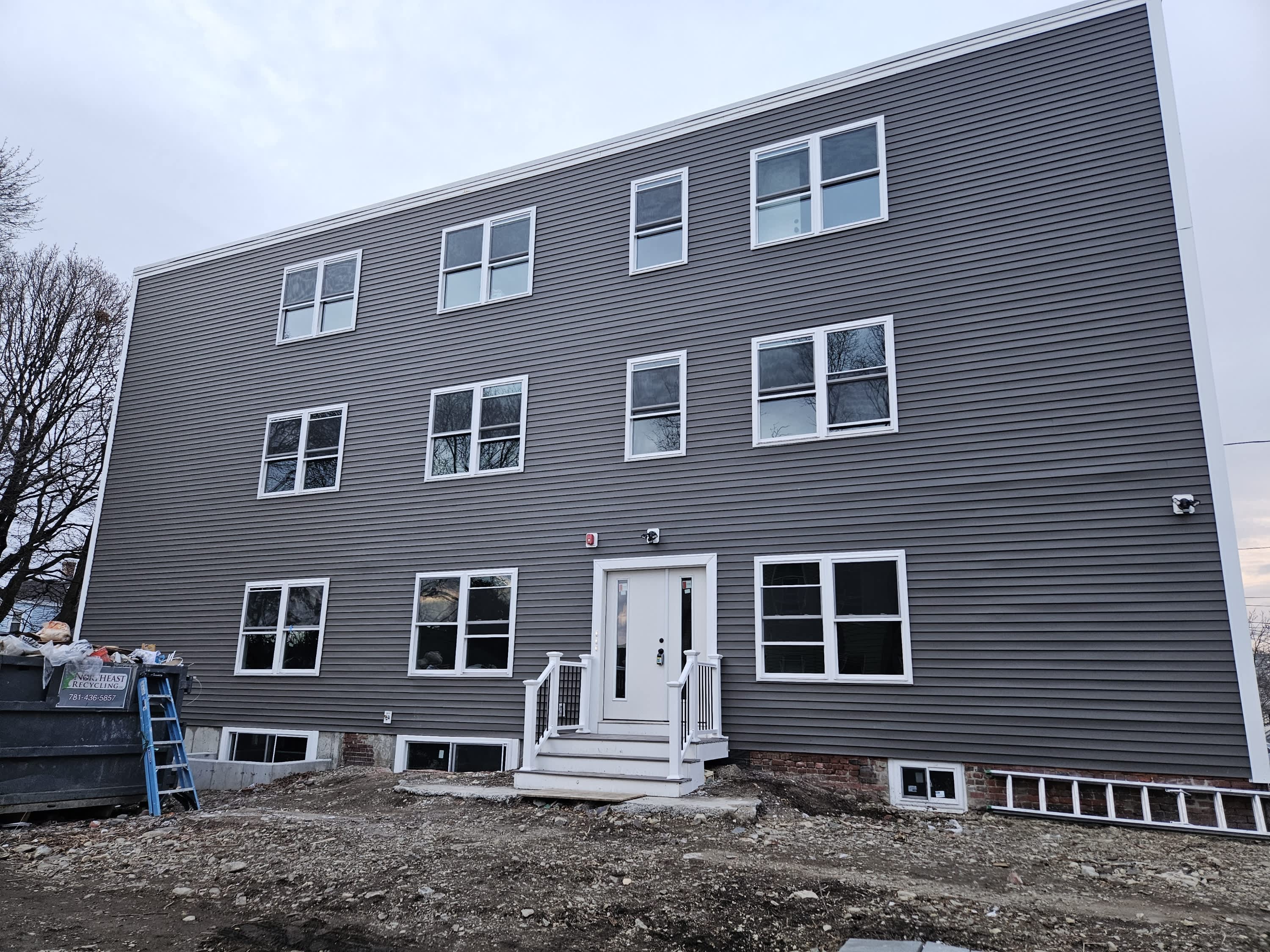 32 Irving Street – photo 1