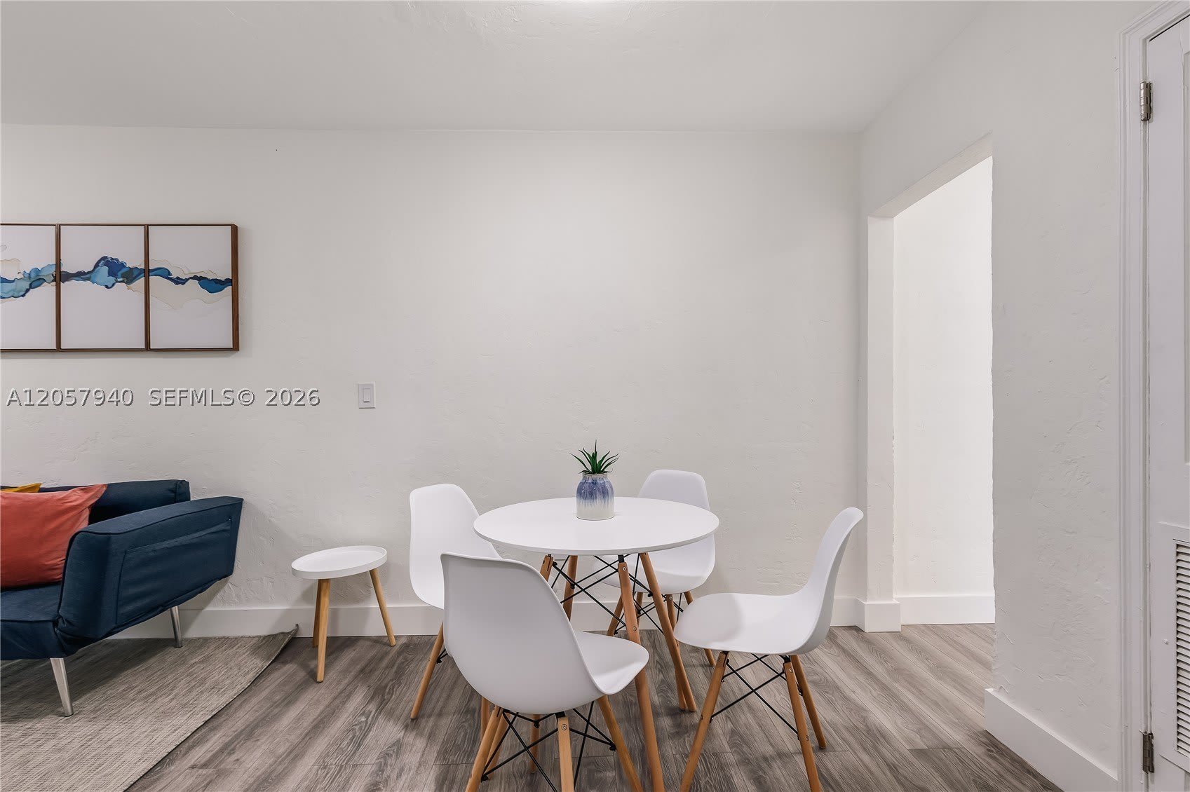 327 NE 55th St – photo 5