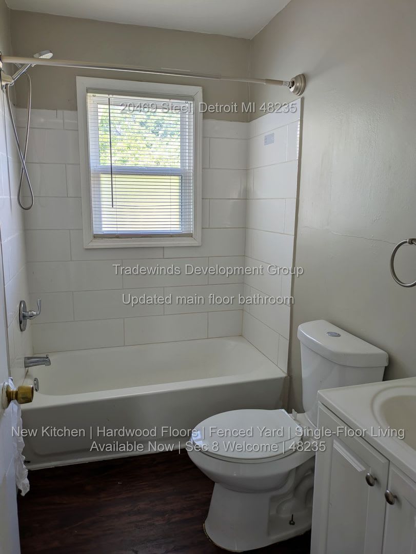 20469 Steel St Is A 2 Bedroom Brick Ranch For Rent In Detroit S Minock Park Neighborhood For 1 200 Month Section 8 And Housing Choice Vouchers Welcome On A Quiet Street Near Grand River Ave In 48235 – photo 5