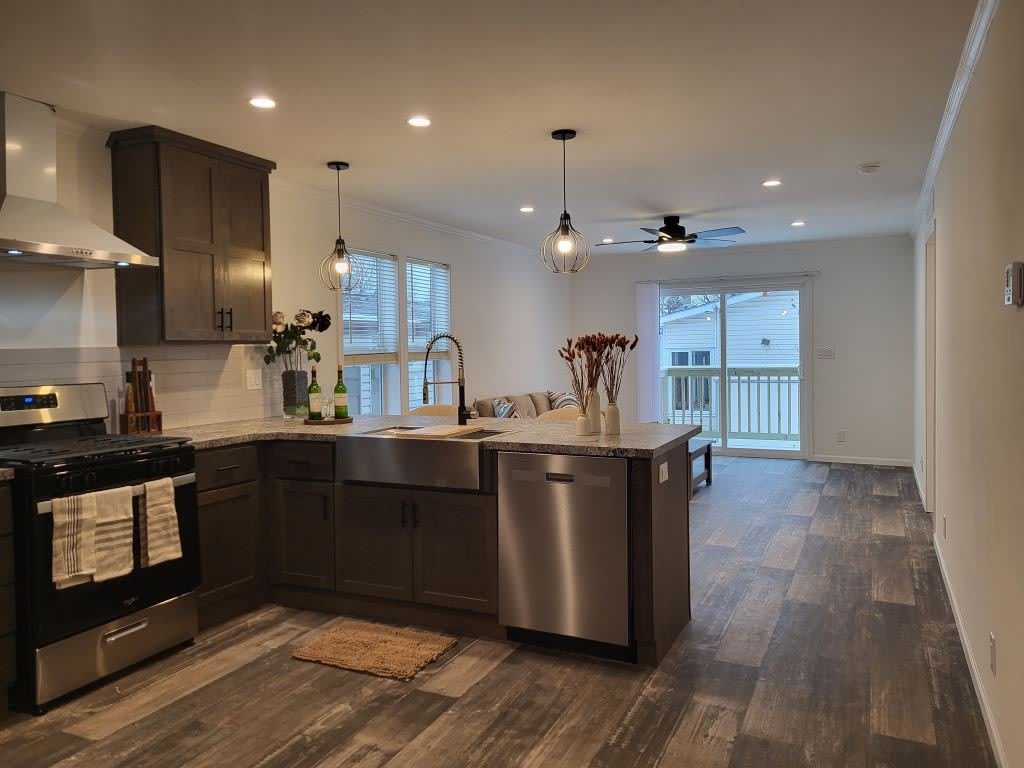 82 Northshore Road – photo 2