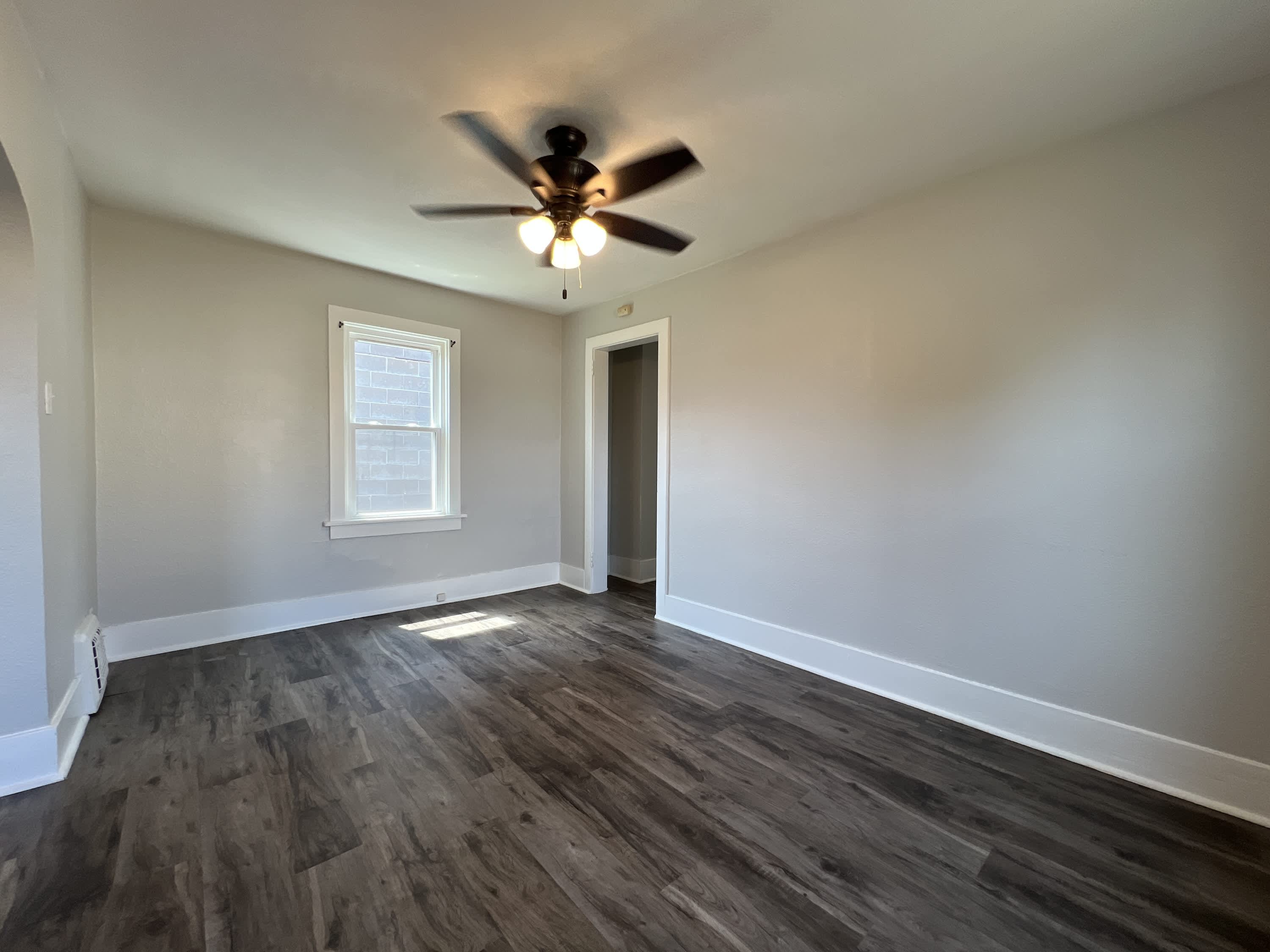 1227 Elm Street – photo 4