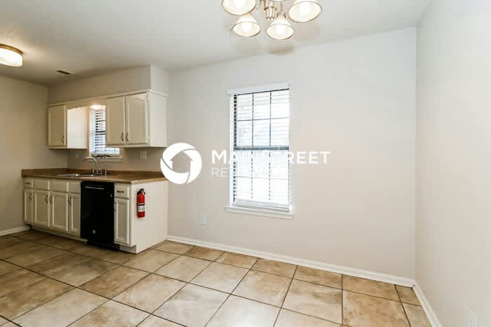 10126 Stephenson Lane – photo 5