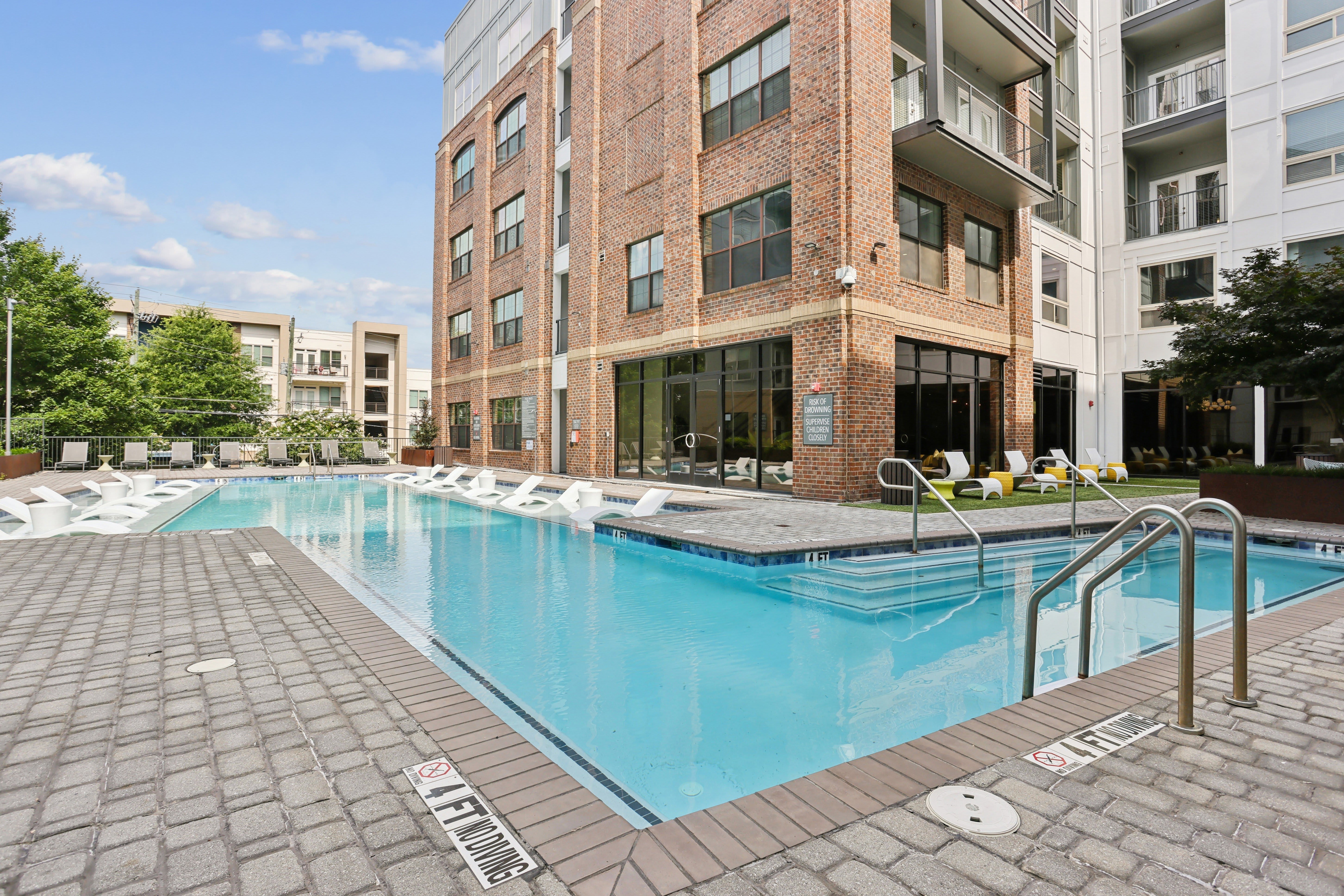 Bell Collier Village – photo 1