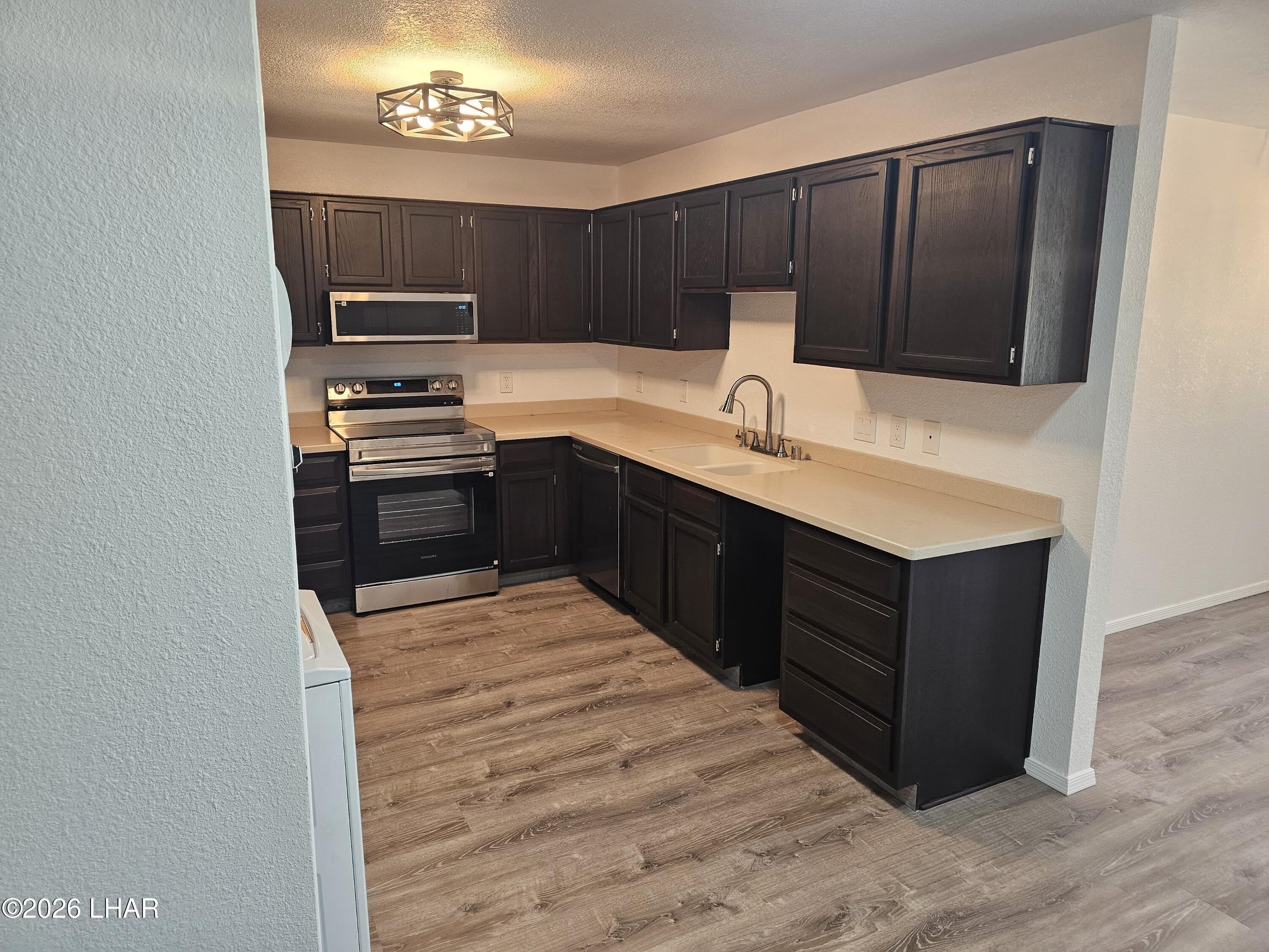 500 S Lake Havasu Ave S – photo 4