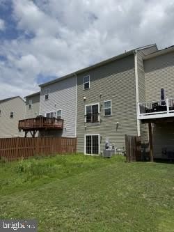 240 PARKLAND DR – photo 2