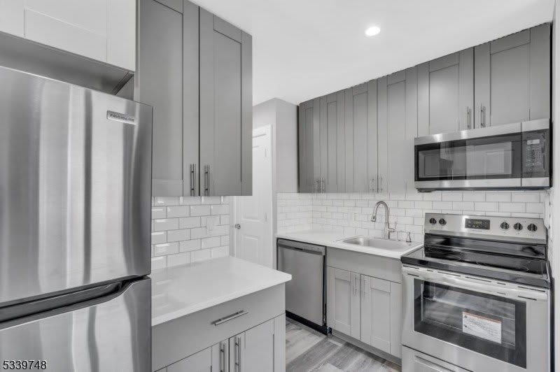 1300 Fulton St – photo 2