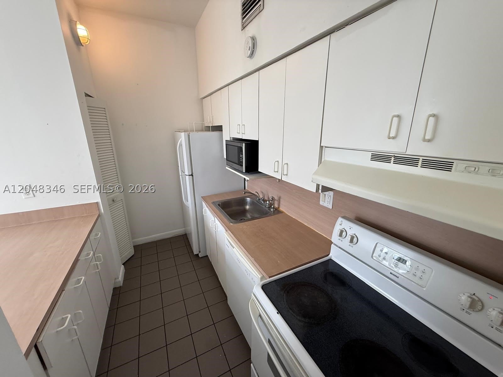 7400 W 20th Ave – photo 3
