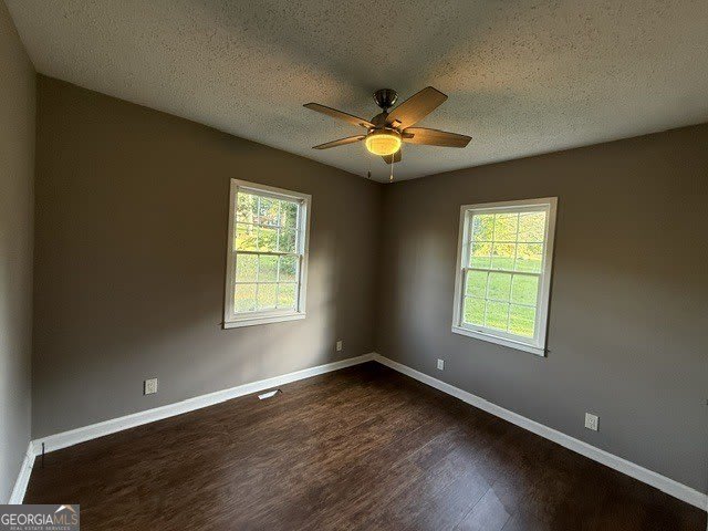 6790 Queen Mill Road Se – photo 3