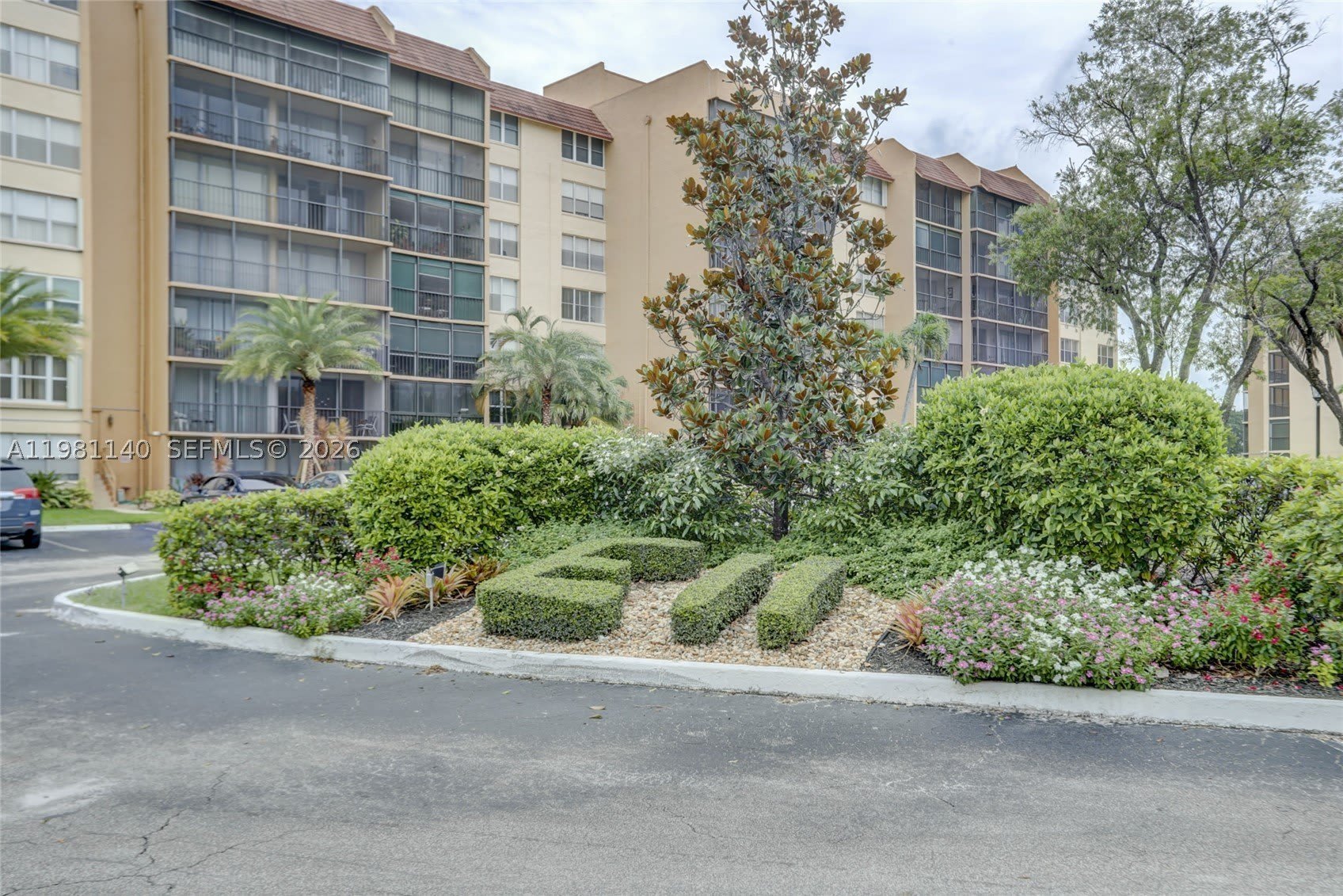 3671 Environ Blvd – photo 3