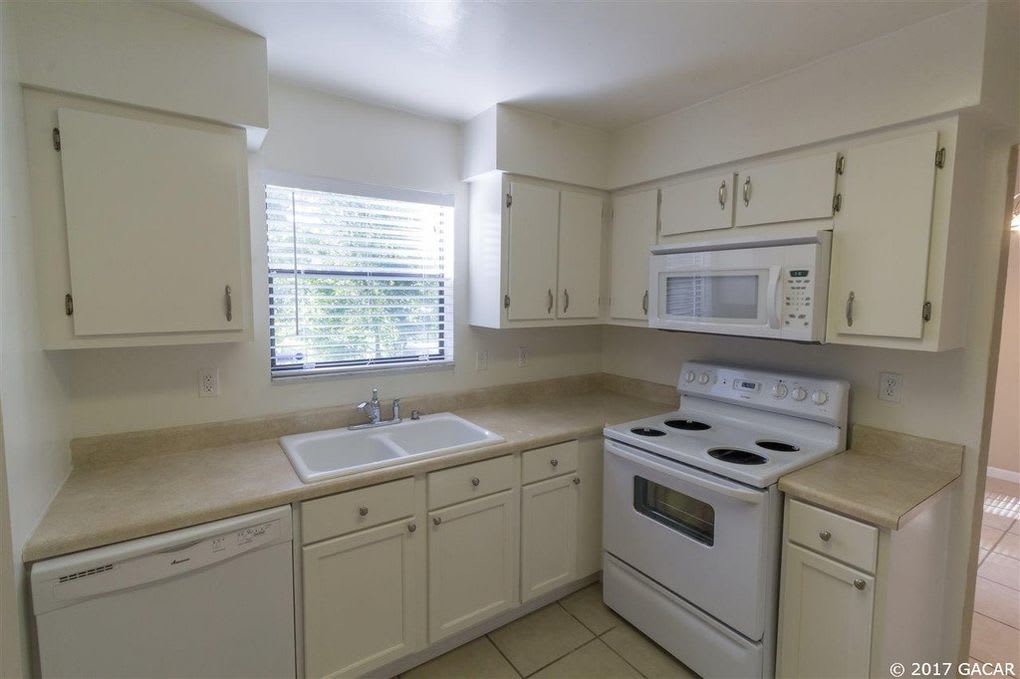 2925 Nw 76th Terrace – photo 5