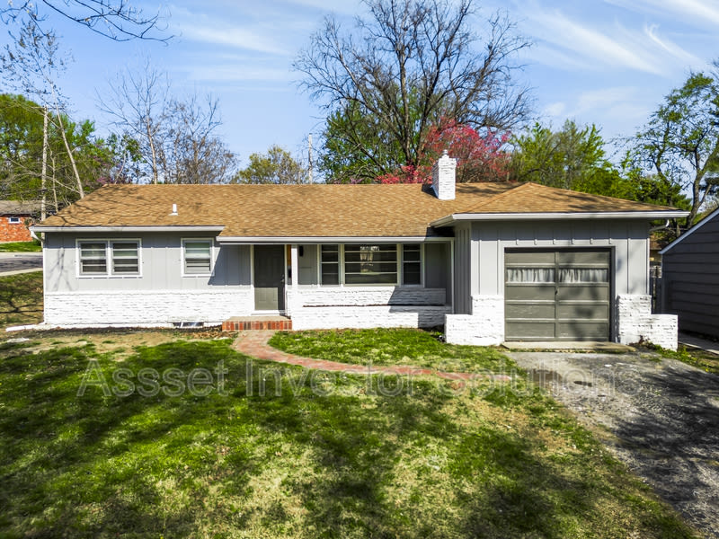 7701 Mohawk Dr – photo 1