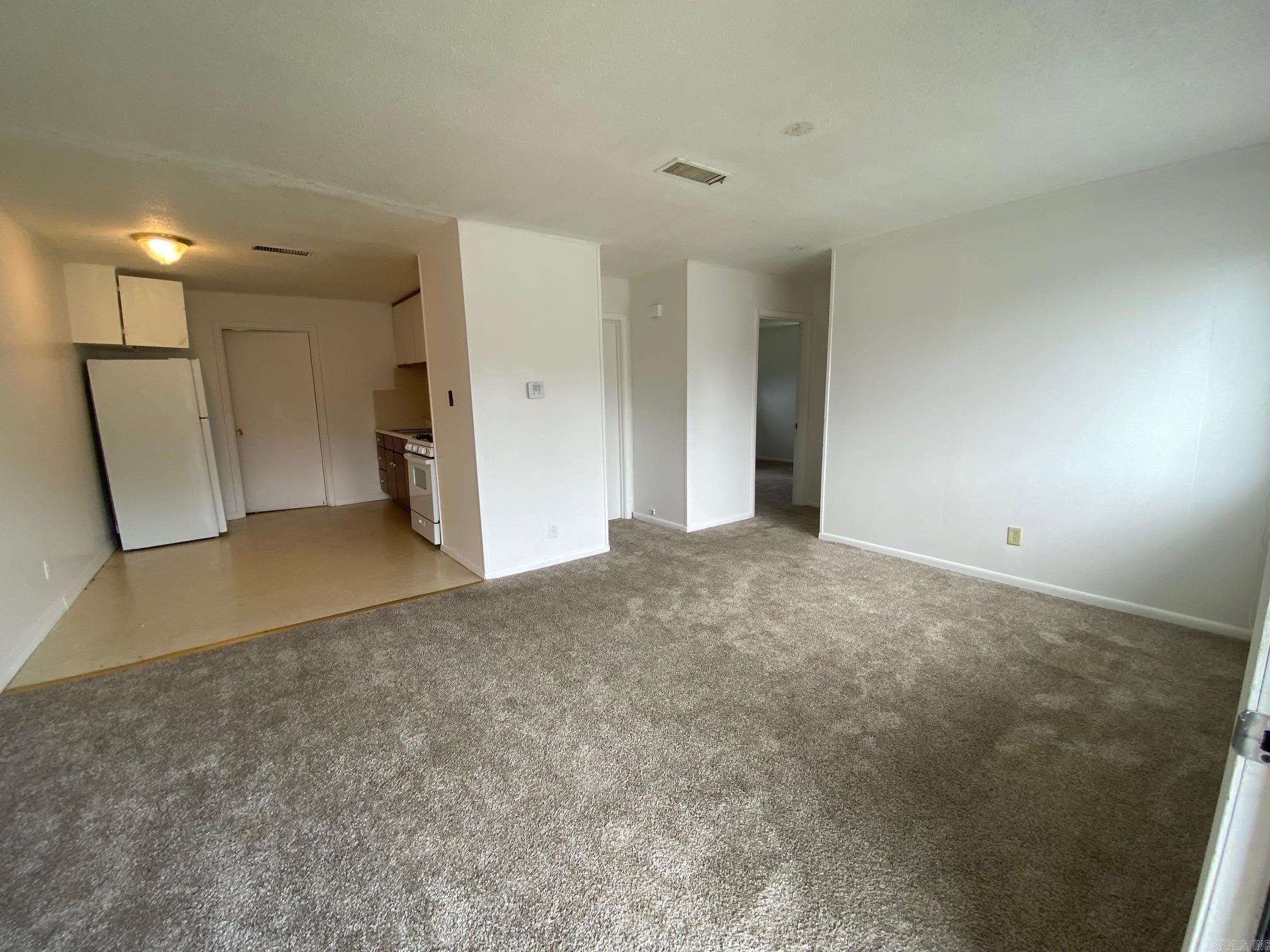 715 Smart Street – photo 4