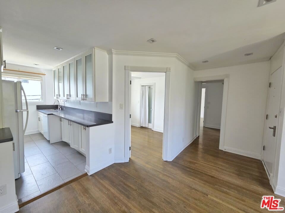 134 D San Vicente Blvd – photo 5
