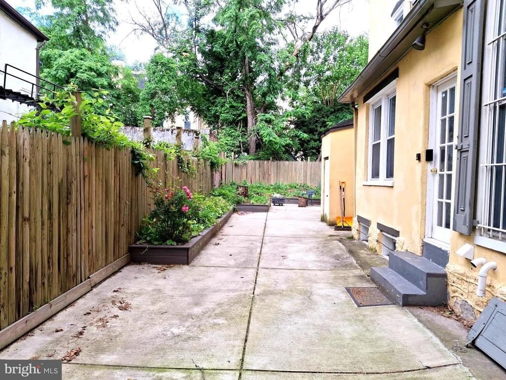 317 N 33RD STREET – photo 4