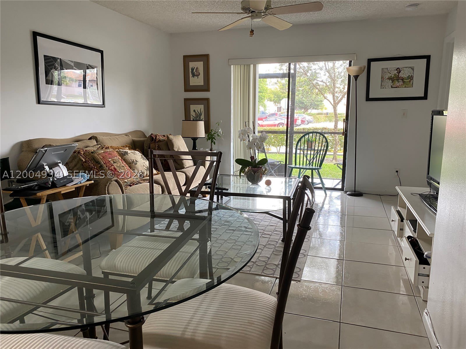 10633 NW 10th St – photo 1